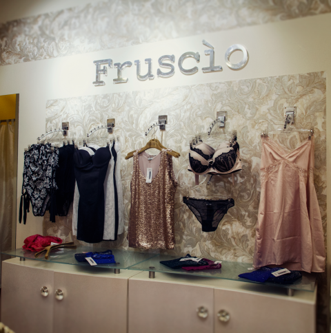 FRUSCIO un magazin italian Iulius Mall Iasi 