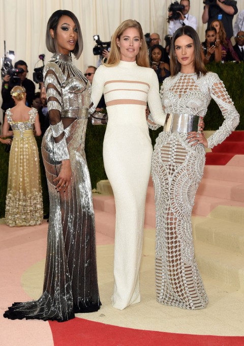 Met Gala 2016 covorul rosu Jourdan Dunn, Doutzen Kroes, Alessandra Ambrosio