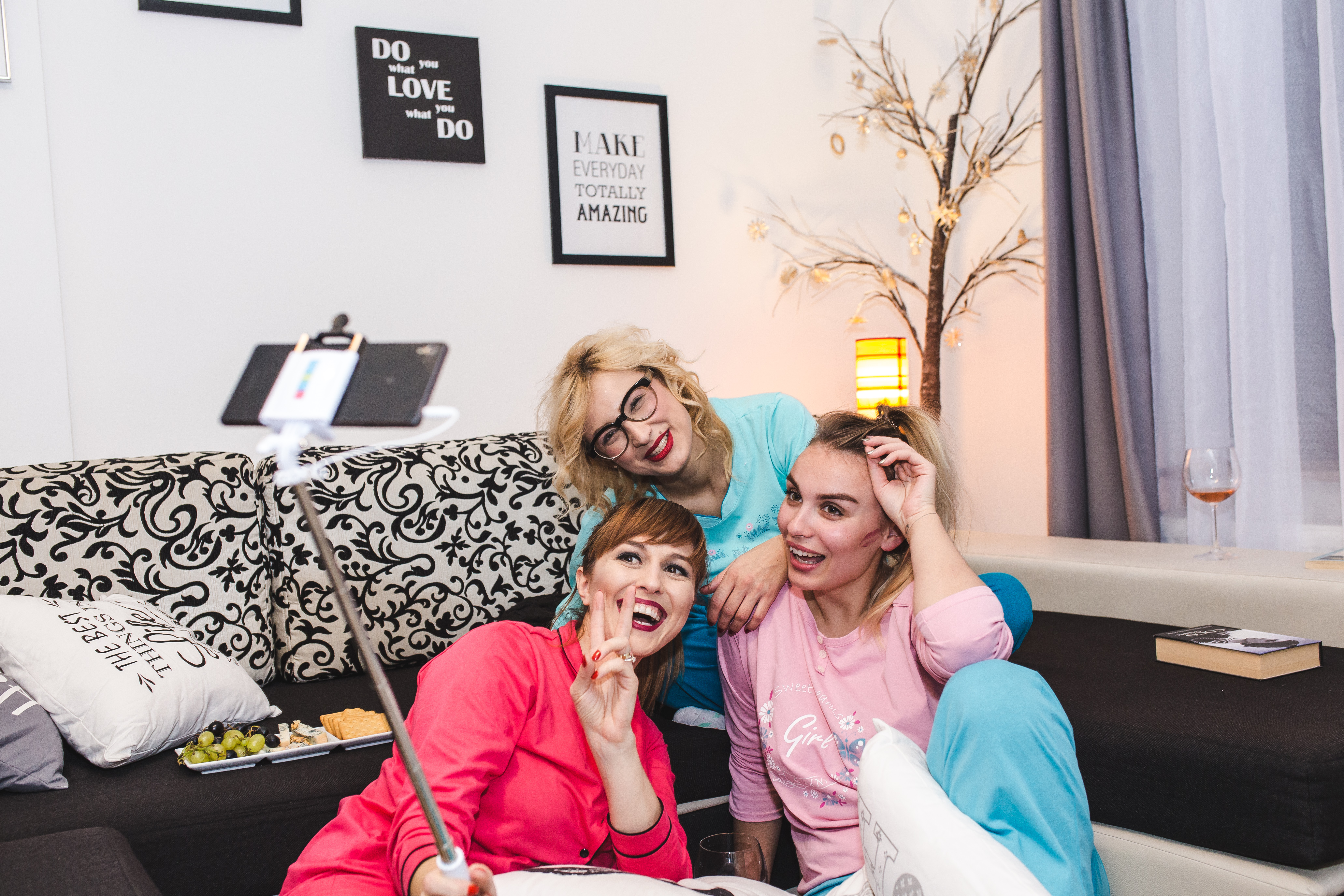 petrecere-in-pijamale-uniconf-iasi-fashion-bloggers